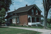 809 N TAYLOR ST, a Front Gabled house, built in Howard, Wisconsin in 1901.