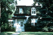 433-435 S VAN BUREN ST, a Second Empire house, built in Green Bay, Wisconsin in 1850.