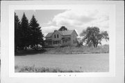 KING'S RD, 0.25 MI NO OF COUNTYLINE RD, a Gabled Ell house, built in Morrison, Wisconsin in .