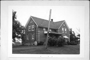 BUYARSKI RD, 0.25 MI N OF COUNTY HIGHWAY JJ, a Gabled Ell house, built in Eaton, Wisconsin in 1905.