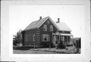 COUNTY HIGHWAY P, 0.5 MI N OF BLAHNIK RD, a Gabled Ell, built in Eaton, Wisconsin in 1895.