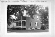402 S MICHIGAN ST, a Cross Gabled house, built in De Pere, Wisconsin in 1904.