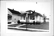 1005 ST PAUL AVE, a Bungalow house, built in Green Bay, Wisconsin in 1927.