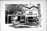 816 SHAWANO AVE, a Two Story Cube house, built in Green Bay, Wisconsin in 1930.
