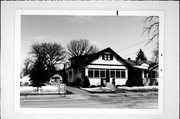 1058 SHAWANO AVE, a Bungalow house, built in Green Bay, Wisconsin in 1930.
