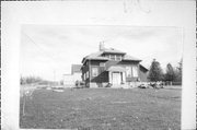 W5403 QUINNEY RD, a One Story Cube one to six room school, built in Stockbridge, Wisconsin in .