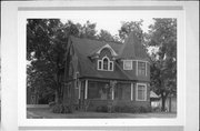 1016 17TH AVE, a Queen Anne house, built in Bloomer, Wisconsin in .
