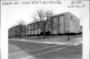 E 5TH ST, a Brutalism courthouse, built in Neillsville, Wisconsin in 1962.