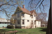 206 PRAIRIE ST, a Queen Anne house, built in Lodi, Wisconsin in 1892.