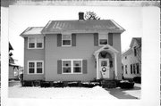 457 W PRAIRIE ST, a Colonial Revival/Georgian Revival house, built in Columbus, Wisconsin in 1926.
