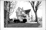 611 CORNER ST, a Queen Anne house, built in Lodi, Wisconsin in .