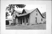 527 W COOK ST, a Gabled Ell house, built in Portage, Wisconsin in .
