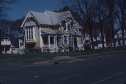 606 4TH AVE, a Queen Anne house, built in Eau Claire, Wisconsin in 1867.