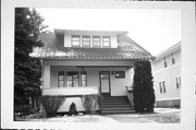 30 OAKLAWN AVE, a Bungalow house, built in Fond du Lac, Wisconsin in 1910.