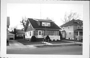 406 S PARK AVE, a Bungalow house, built in Fond du Lac, Wisconsin in 1920.