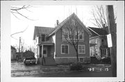 150-152 SHEBOYGAN ST, a Cross Gabled house, built in Fond du Lac, Wisconsin in 1905.