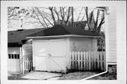 255 E NOYES ST, a Astylistic Utilitarian Building garage, built in Berlin, Wisconsin in .