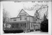 182 N STATE ST, a Queen Anne house, built in Berlin, Wisconsin in 1902.