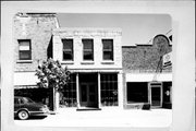 117 N IOWA ST, a Commercial Vernacular retail building, built in Dodgeville, Wisconsin in 1865.
