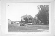 E SIDE OF HIGH MOUND RD, .4 M N OF COUNTY HIGHWAY B, a Gabled Ell house, built in Concord, Wisconsin in .