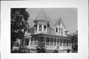301 JACKSON ST, a Queen Anne house, built in Fort Atkinson, Wisconsin in 1905.
