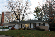 213 MIRAMAR DR, a Ranch house, built in Allouez, Wisconsin in 1967.