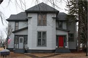 110 N Ellis Ave  , a Queen Anne house, built in Ashland, Wisconsin in 1883.