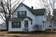 809 WILLIS AVE, a Front Gabled house, built in Ashland, Wisconsin in .