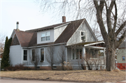 900 6TH AVE W, a Front Gabled house, built in Ashland, Wisconsin in .