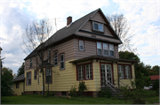 1001 MACARTHUR AVE, a Queen Anne house, built in Ashland, Wisconsin in .