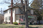 534 S 1ST AVE, a American Foursquare house, built in Wausau, Wisconsin in 1905.