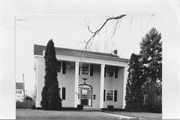 415 N 24TH ST, a Colonial Revival/Georgian Revival house, built in La Crosse, Wisconsin in 1935.
