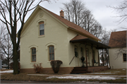 921 N 4TH AVE, a Side Gabled house, built in Wausau, Wisconsin in 1890.