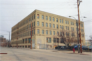 324 N 15TH ST, a Twentieth Century Commercial industrial building, built in Milwaukee, Wisconsin in 1895.