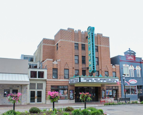 Outside view of the West Bend Theater