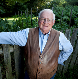 Headshot of Jerry Apps