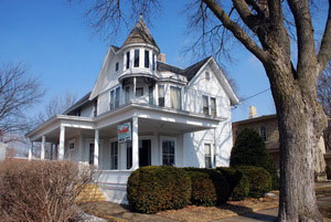 Schendel, Reinhard and Amelia, House, a Building.