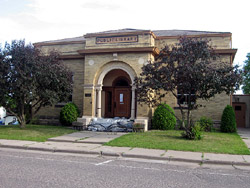 Moon, D. R., Memorial Library, a Building.