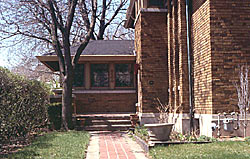 Isermann, Frank and Jane, House, a Building.