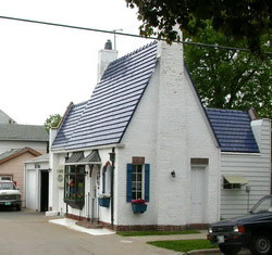 Freitag's Pure Oil Service Station, a Building.