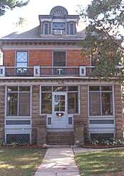 Delong, Henry and Elizabeth, House, a Building.