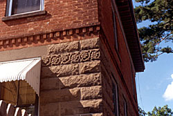 Delong, Henry and Elizabeth, House, a Building.