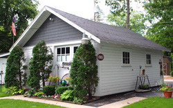 Gretzinger, Otto and Hilda, House, a Building.