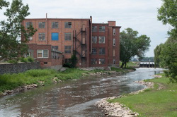 Paramount Knitting Company Mill, a Building.