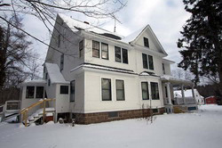 Rosholt, John Gilbert, House, a Building.