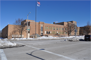 2500 W OKLAHOMA AVE, a Art/Streamline Moderne school – elem/middle/jr high/high, built in Milwaukee, Wisconsin in 1938.