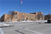 2500 W OKLAHOMA AVE, a Art/Streamline Moderne elementary, middle, jr.high, or high, built in Milwaukee, Wisconsin in 1938.