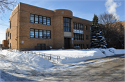 3815 W KILBOURN, a Art/Streamline Moderne school – elem/middle/jr high/high, built in Milwaukee, Wisconsin in 1936.