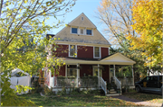 227 S STARR AVE, a Queen Anne house, built in New Richmond, Wisconsin in 1900.