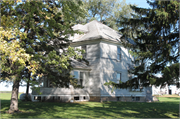 2055	County Road CC, a American Foursquare house, built in New Richmond, Wisconsin in 1900.